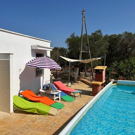 Chateaux Des Trulli San Michele Salentino Exterior photo